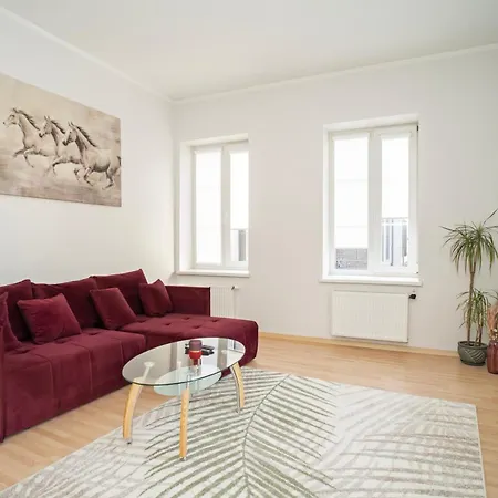 דירה Castle - One Bedroom Flat