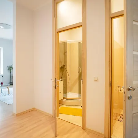 דירה Castle - One Bedroom Flat