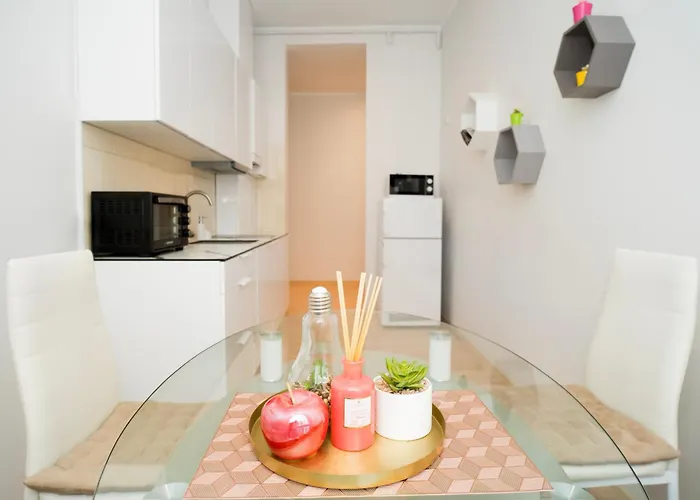 Castle - One Bedroom Flat קובנה