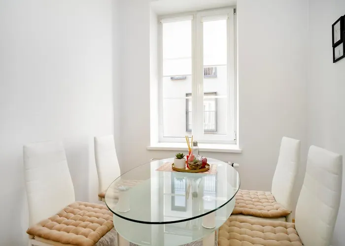 Castle - One Bedroom Flat *